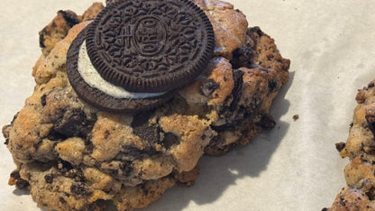 Cookies & Cream Cookie